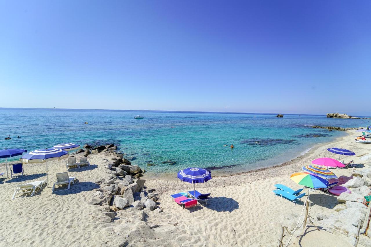 Suite Hotel L'Oasi Di Riaci (Adults Only) Santa Domenica  Zewnętrze zdjęcie